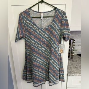 LuLaRoe Perfect T